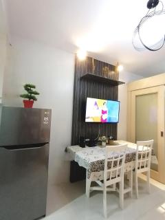 CONDO Staycation Sea Residence MOA-Kharen - Manila - 7