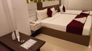 Hotel Sky View at Airport,New Delhi - Adūr - 5