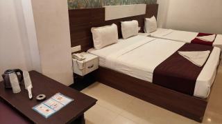 Hotel Sky View at Airport,New Delhi - Adūr - 3