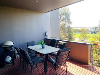 Coastal Comfort Pool, Golf, Beach, Room for 8 - Torquay - 6