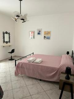 Be My Guest - 2 - Bova Marina - 5