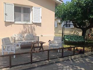 Cozy house 80m from the beach "Porto Antico" - Kórinthos - 9