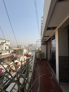 Cozy 1 BHK Furnished Flat - 6