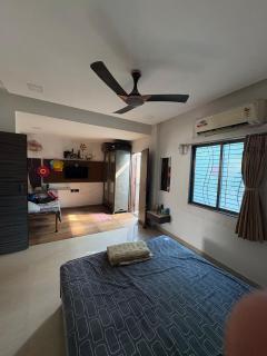 Cozy 1 BHK Furnished Flat - Jāmb - 2