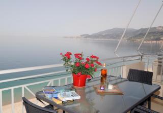 Akrata Beach Quality Furnished Apartments - Paralía Akrátas - 5