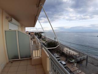 Akrata Beach Quality Furnished Apartments - Paralía Akrátas - 2