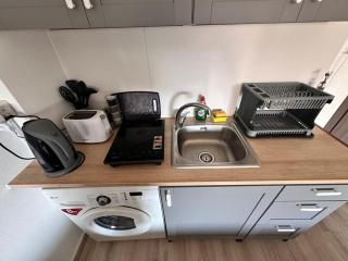 Modern Apartment Beachside Gem - Larnaca - 4
