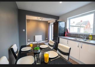 Durham city free onsite parking - Sheepscar - 7