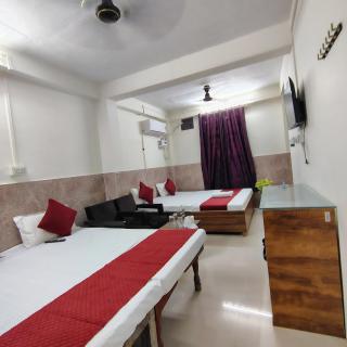 Shri Krishna Inn - Jāmb - 8