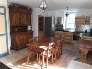 Appartement dans maison de caractère avec piscine - 7