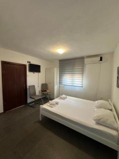 Apartmani Rira - Sutomore - 6