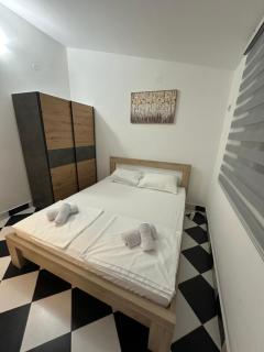 Apartmani Rira - Sutomore - 1
