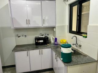 Global Glory Holiday Homes and Apartments in Jhelum, Netflix, UPS - Jhelum - 2