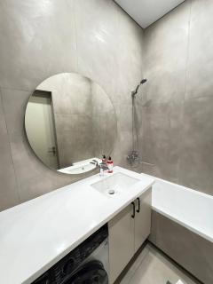 Центр города 2 room meridian apartments super new modern - Almaty - 6