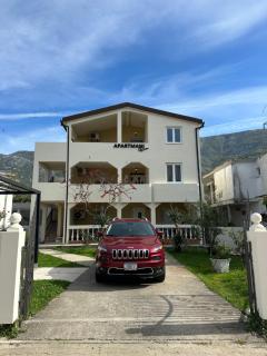Apartmani Rira - Sutomore - 0