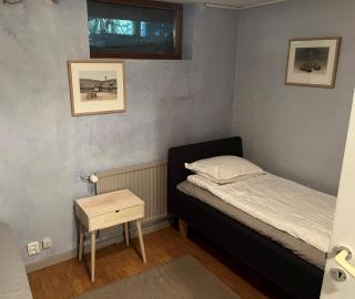 Källarlägenhet - Enkelt boende - Båstad - 2