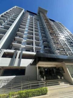 Luxury Studio near Abreeza - Davao City - 4