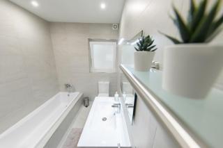 Orion 4A New State Of The Art Family Apartment - St Paul's Bay - 8