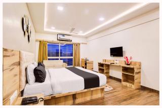 HOTEL RADIANT PALACE GUEST HOUSE Near Matgajendra Road - Ayodhya - 0
