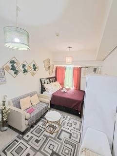 Sophia's Place Beacon Amorsolo - Manila - 0