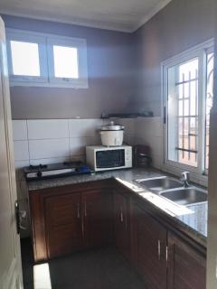 Appartement authentique lumineux tout equipe proche du centre ville Antananarivo - 5