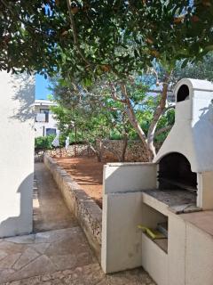 Flora Apartman Sutivan - 9