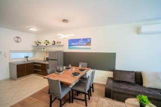 MyFlat Siófok Beach Apartment - Siófok - 4