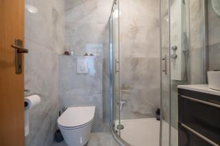 Luxurious Penthouse Style Apartment - Razvala - 3