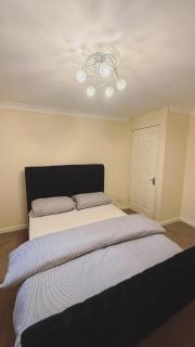 Sunnybank House - Nottingham - 2