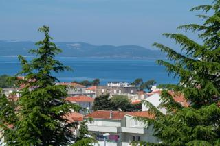 Luxurious Penthouse Style Apartment - Razvala - 1