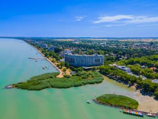 MyFlat Club 218 Palazzo Wellness Apartment - Siófok - 2