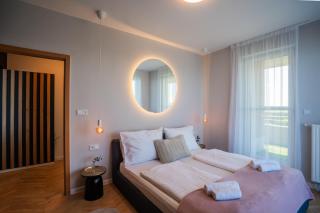 MyFlat Club 218 Palazzo Wellness Apartment - Siófok - 1