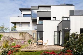 Panoramic view with private terrace - Bergen - 7