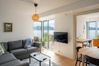Panoramic view with private terrace - Bergen - 4
