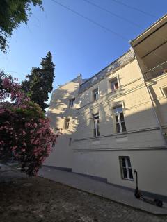 The SIS Apartments - 6