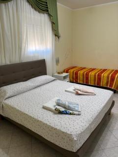 Modern Den - Noto - 8