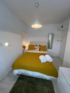 Blue Peak Lodge - Clacton-on-Sea - 3