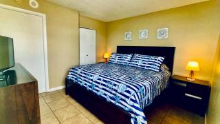 Lovers Key Beach Club 1105 - Private Beach - 7