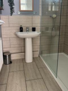 Lovely Spacious Bright Apartment Close To Falmouth Centre - Falmouth - 3