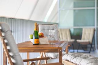 Pure Azure Vouliagmeni by 8essentially - Athene - 8
