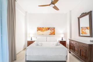 Pure Azure Vouliagmeni by 8essentially - Athene - 1