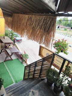 The Sunshine hostel and hotel - 2