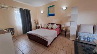 Sunshine Luxurious Villa:4 mins walk from beach - Flic en Flac - 7