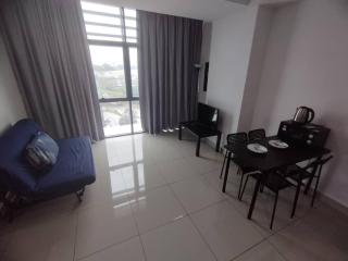 Family Units at Pacific Tower near Jaya One by ComfyAsia - Petaling Jaya - 5