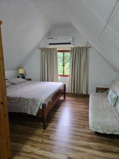 Loversnest Self Catering - Anse aux Pins - 9