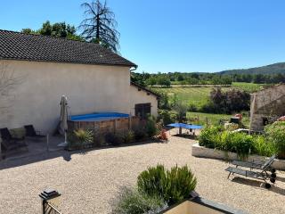 Gîte spacieux 9 personnes 4 étoiles, avec piscine - Caillac - 9