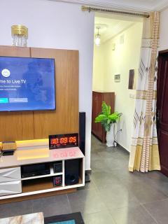 Stylish Private Studio in Odza Close to Nsimalen Intl Airport 7 miles - Yaoundé - 7
