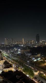 High Rise Royal Luxury 2 BHK with Private Patio - Gurgaon - 5