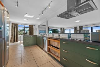 Beach Galore - Waihi Beach Holiday Home - Waihi Beach - 4
