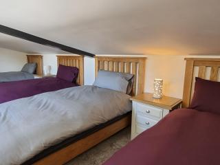 Dronefield Lodge - Pitney - 4